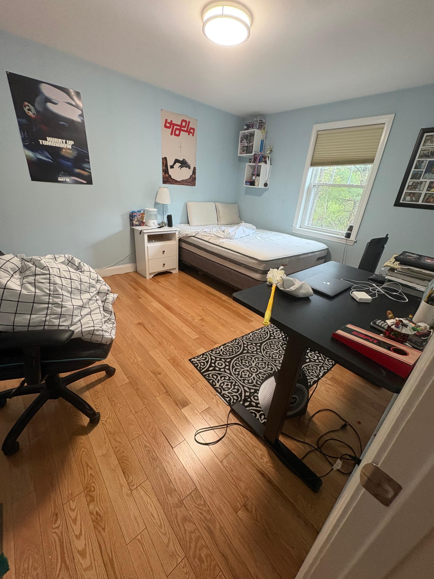 Teen bedroom transformation — before